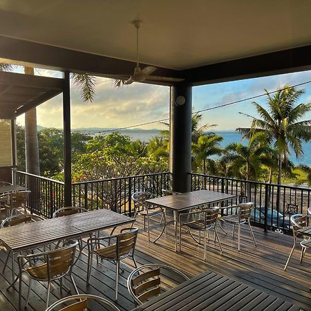 Grand Hotel Thursday Island Exterior foto